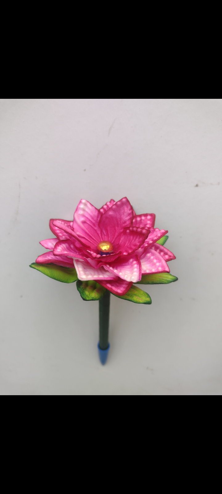 Caneta artesanal em forma de Flores diversas
